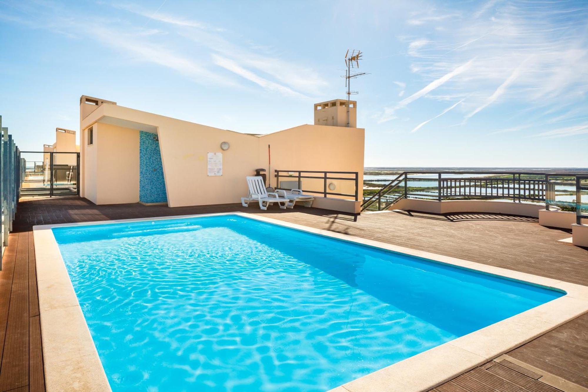 Green House - Pool On Rooftop Olhão Extérieur photo